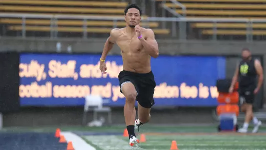 2021-03-18 Camryn Bynum Bears Put Up Strong Marks Despite Rainy Pro Day
