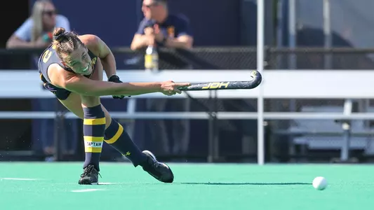 Jane Onners shoots against North Carolina