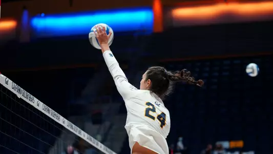 November 5, 2021; Berkeley, California, USA; Women?s Volleyball: California Golden Bears vs Oregon State Beavers at Haas Pavilion; Sydney Lilomaiava (24) (Photo credit: Kelley L Cox/KLC fotos)