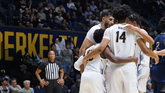 Men's Basketball: Team vs. Montana State