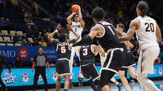 Men's Basketball: Rodney Brown Jr.