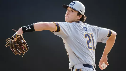 Andres Galan pitching
