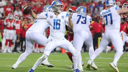 2023-09-12 Pro Bears NFL Week 1 Jared Goff
