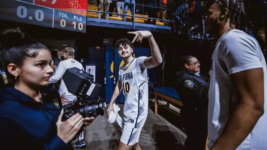 Men's Basketball: Jayden Karapetian