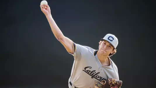 Andres Galan pitching