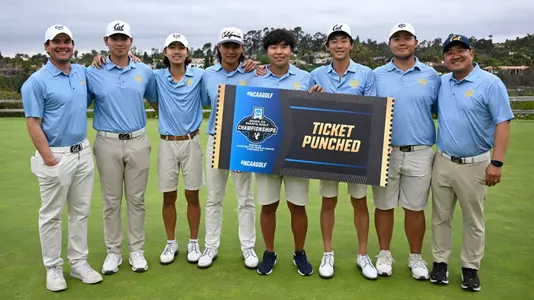 Men's Golf: Team Photo At NCAA Rancho Santa Fe Regional