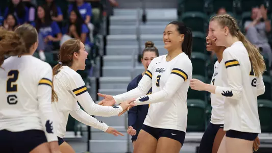 VB: Cal wins Rose City Showdown