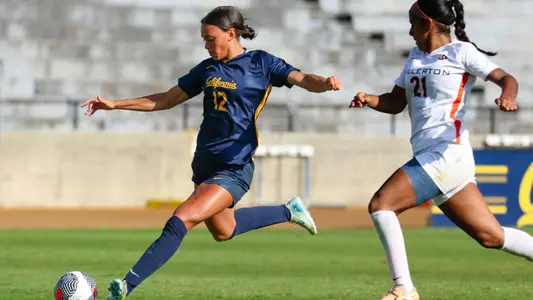 2024 08 29; Berkeley, CA, USA; Cal Women Soccer vs Fullerton, Stephen Woo/KLC fotos