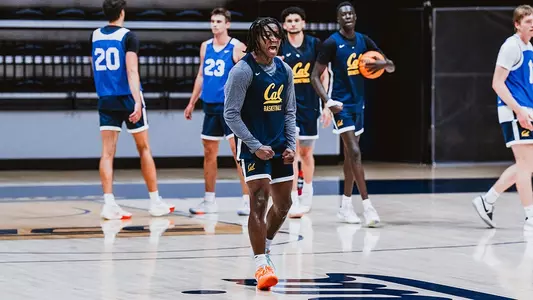 Men's Basketball: DJ Campbell