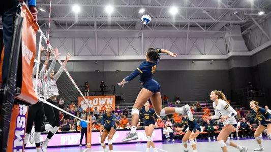 Dominique Phills at Clemson 2025