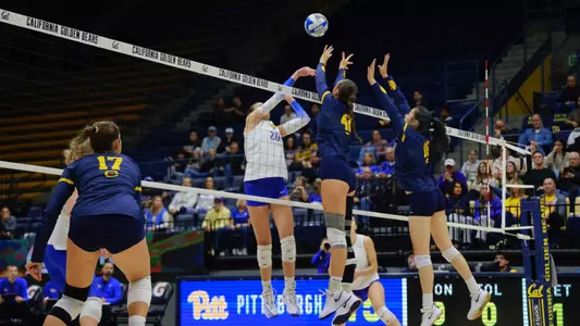 Sophie Scott, Ashley Li vs. Pitt 2025
