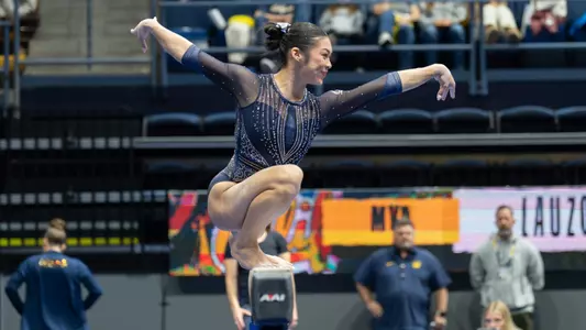 2025 WGYM Mya Lauzon Balance Beam Wolf Turn