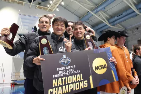 Bears Crowned National Champions In 800 Free Relay