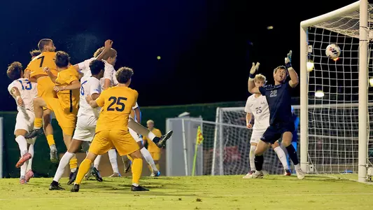 Luka Lukic scores game-winning goal at UCLA