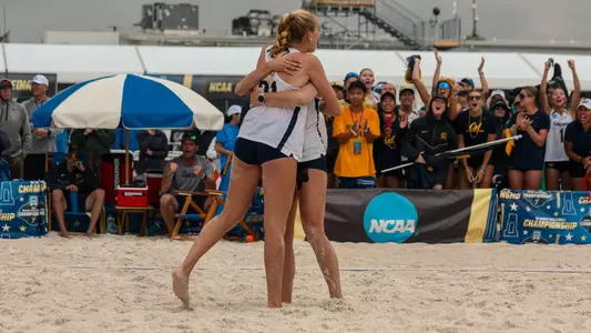 Gia Fisher & Ava Haughy
