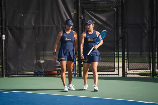 Xu and Mushika compete in the doubles pre-qualifying draw at the ITA All-American Championships