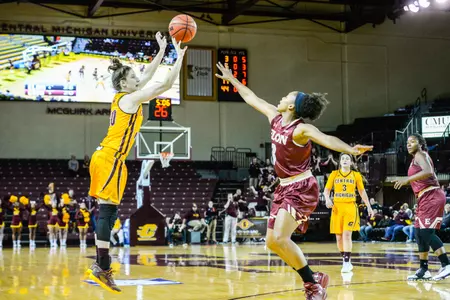 Cassie Breen (left) scored 21 points to lead CMU during its 71-57 loss to Elon on Saturday at McGuirk Arena.
