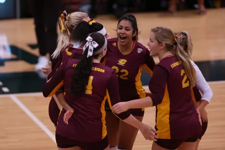 CMU's Kathia Sanchez (22) shared the tourney Most Valuable Player at the Valparaiso Popcorn Classic.