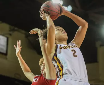 Tinara Moore scored 21 points and grabbed seven rebounds on Saturday in CMU's loss at Buffalo.