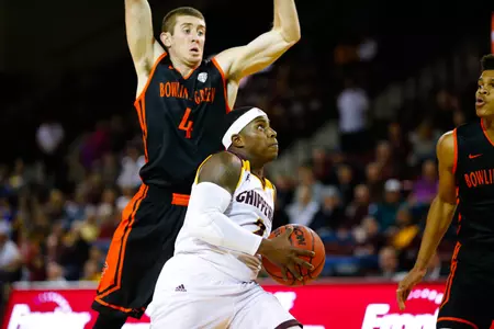 Braylon Rayson eyes the rim Tuesday during CMU's 82-76 win over Bowling Green at McGuirk Arena.