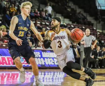 Marcus Keene scored 41 points on Saturday, leading the CMU men to an overtime win at Kent State.