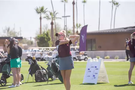 CMU sophomore Bria Colosky warms up on the range Saturday before the GCU Invitational. Colosky posted back-to-back 76's to lead the Chippewas on day one of the tournament.