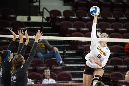 Taylor Robertson finished with 13 kills on Friday to lead CMU in its loss to Cleveland State on Friday at McGuirk Arena.