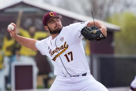 Junior Pat Leatherman delivers to the plate on Friday in the Chippewas' 7-6 12-inning loss to Eastern Michigan at Keilitz Field at Theunissen Stadium.