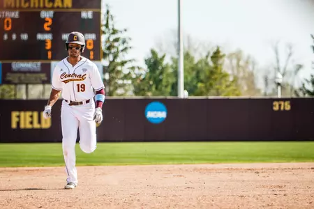 Daniel Robinson collected three hits including an RBI double on Tuesday in the Chippewas' loss to Michigan. Robinson has hit safely in his last nine games.