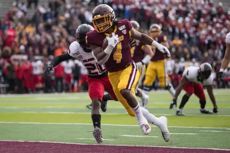 Kobe Lewis