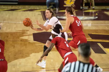 Kyra Bussell