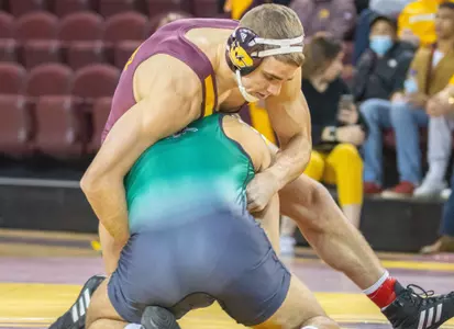 Cade Dewallitz