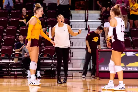CMU Volleyball vs. Toledo