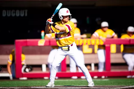 Baseball Drops Tight Series Opener at San Francisco Image