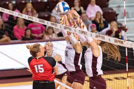 Volleyball Drops Five-Setter to Ball State Image