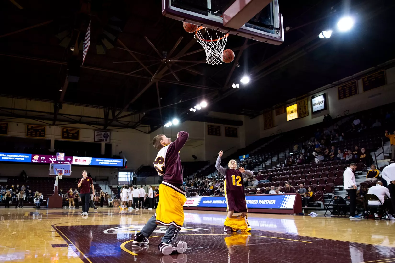 CMU MBB vs. Cleary (Dec. 30)