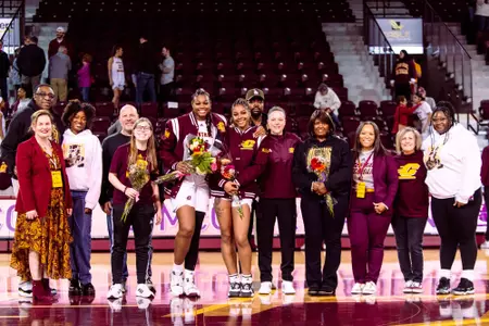 WBB Senior Day