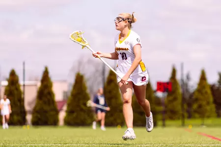 Sadie Hinkle vs. Akron