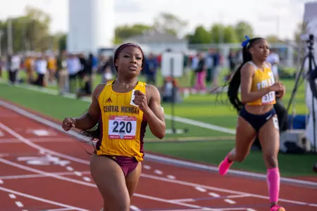 Chippewa Sprinters Wrap up Weekend at Texas State Image