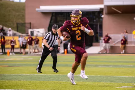 Veteran Labas Brings Stabilizing Presence Among Chippewa Quarterbacks Image