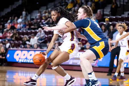 Women's Basketball heads to Northern Illinois Wednesday, 7 p.m. ET/6 p.m. CT Image