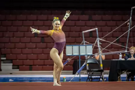 Gymnastics Soars to Tri-Meet Sweep over SEMO, UW-Oshkosh Image