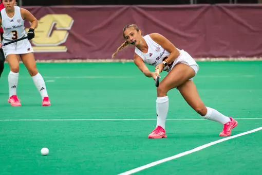 Field Hockey Hosts Kent State for Home Finale
