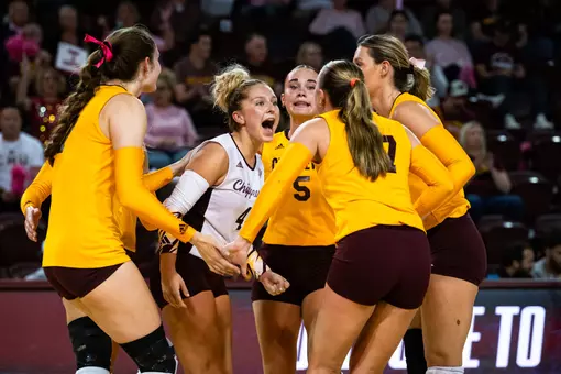 Volleyball Heads to Ypsilanti Before Returning to McGuirk Arena