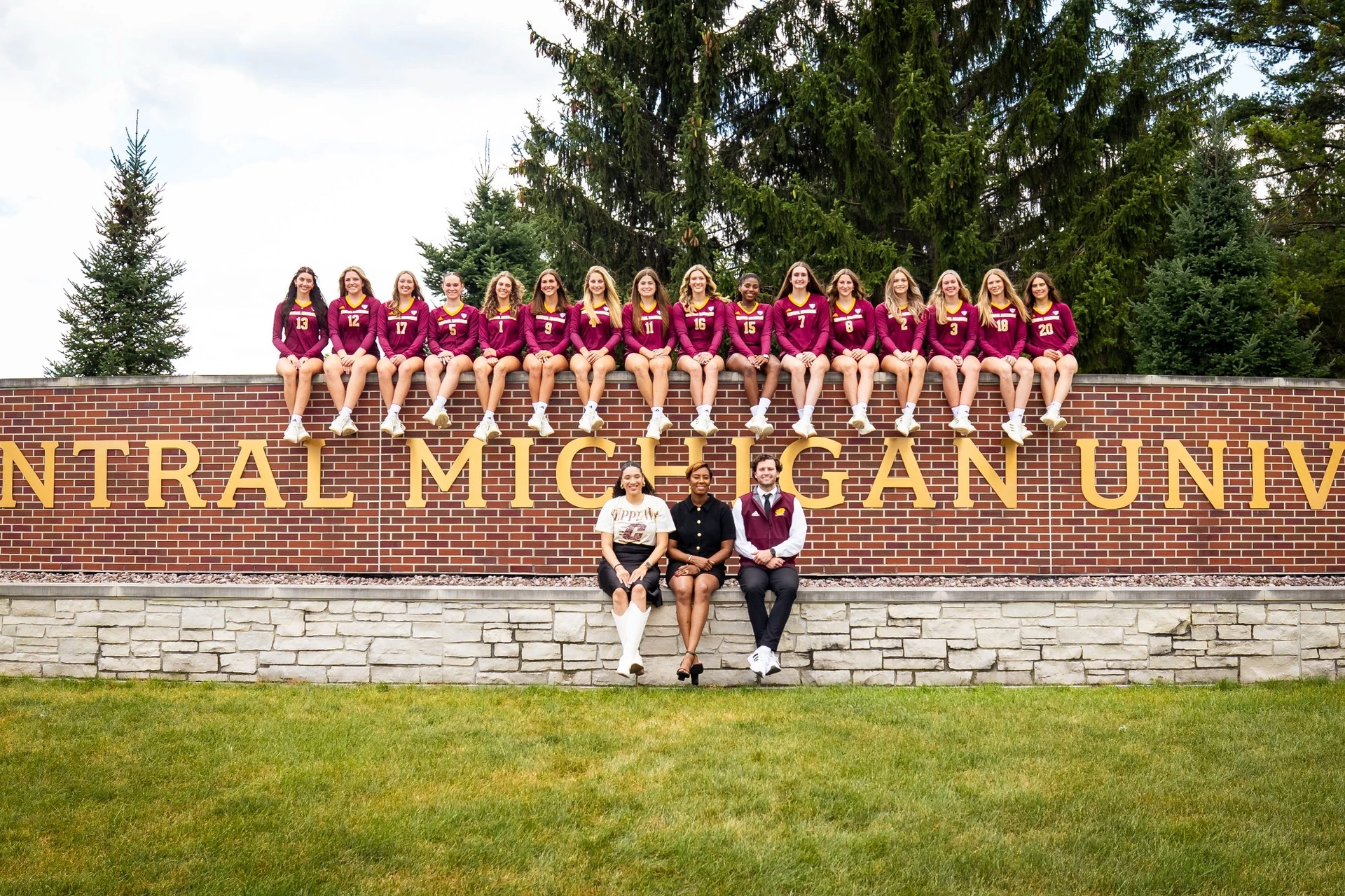 2025 Volleyball Team