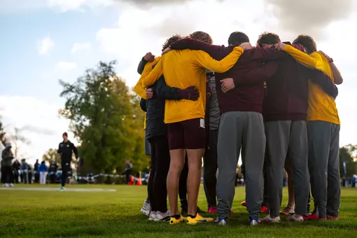 Women’s Cross Country Takes 14th at Great Lakes Regionals, Men 20th