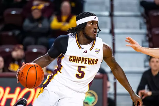 Chippewas Hang Tough, Drop 85-71 Decision at Marquette