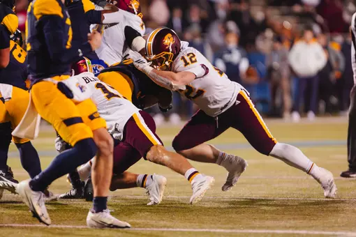 Football's Jordan Kwiatkowski Earns MAC Defensive Player of the Week Honor