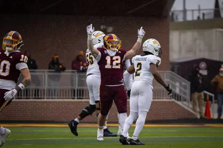 Heldman, Kwiatkowski Earn HeroSports G5 All-America Honors Image