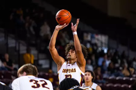 Chippewas Drop First Road Game 85-54 at Bradley Image
